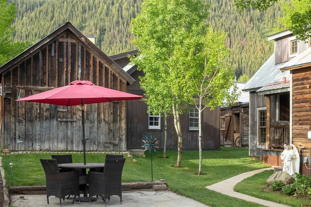 320 Whiterock Avenue Crested Butte, CO 81224