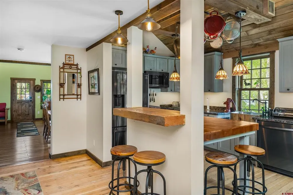 320 Whiterock Avenue Crested Butte, CO 81224