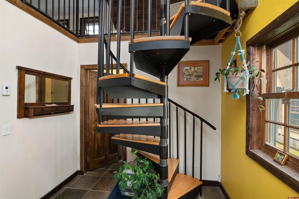 320 Whiterock Avenue Crested Butte, CO 81224