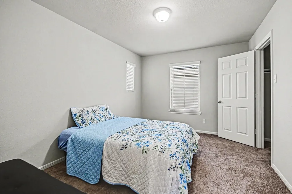 6523 Macroom Meadows Lane Houston, TX 77048
