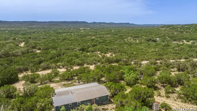 447 Blesssing Lane Utopia, TX 78884