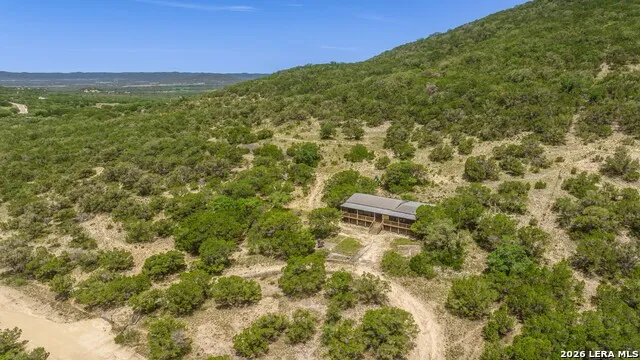 447 Blesssing Lane Utopia, TX 78884
