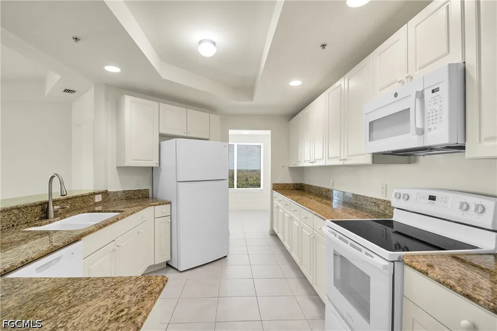 1st Street #1006 Fort Myers, FL 33916