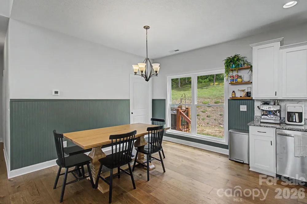 300 Green Meadow Lane Mars Hill, NC 28754