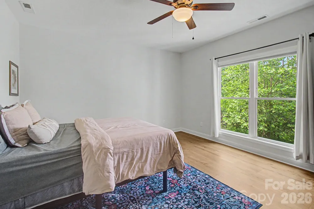 300 Green Meadow Lane Mars Hill, NC 28754