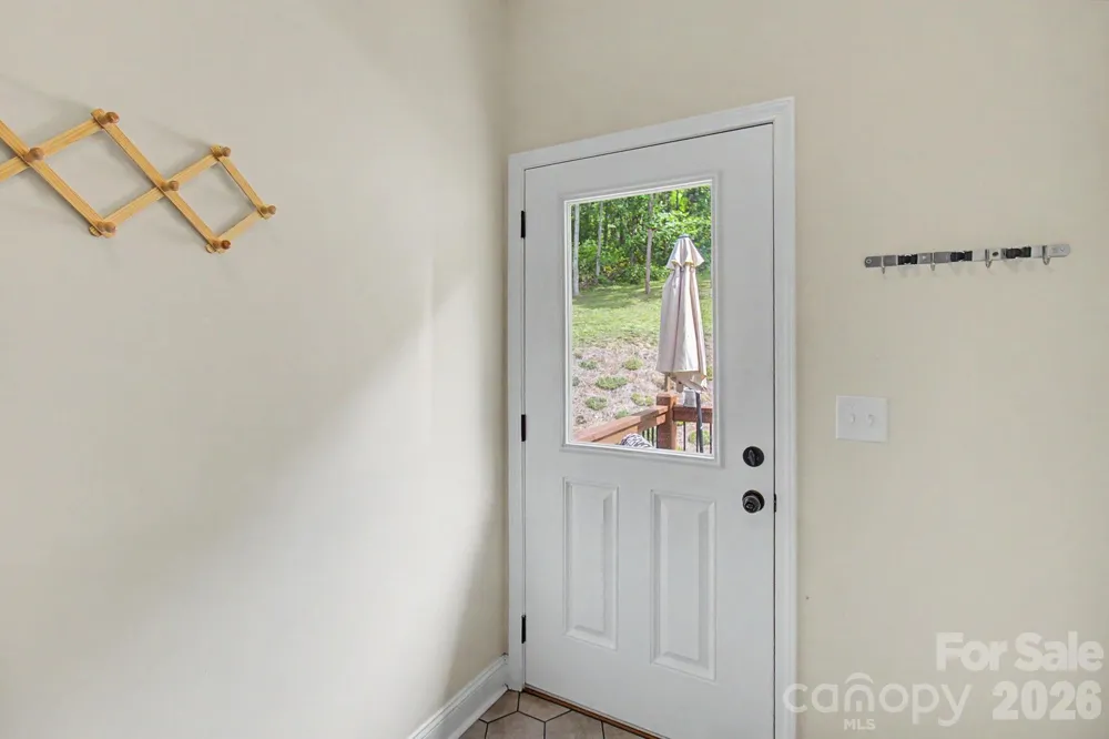 300 Green Meadow Lane Mars Hill, NC 28754