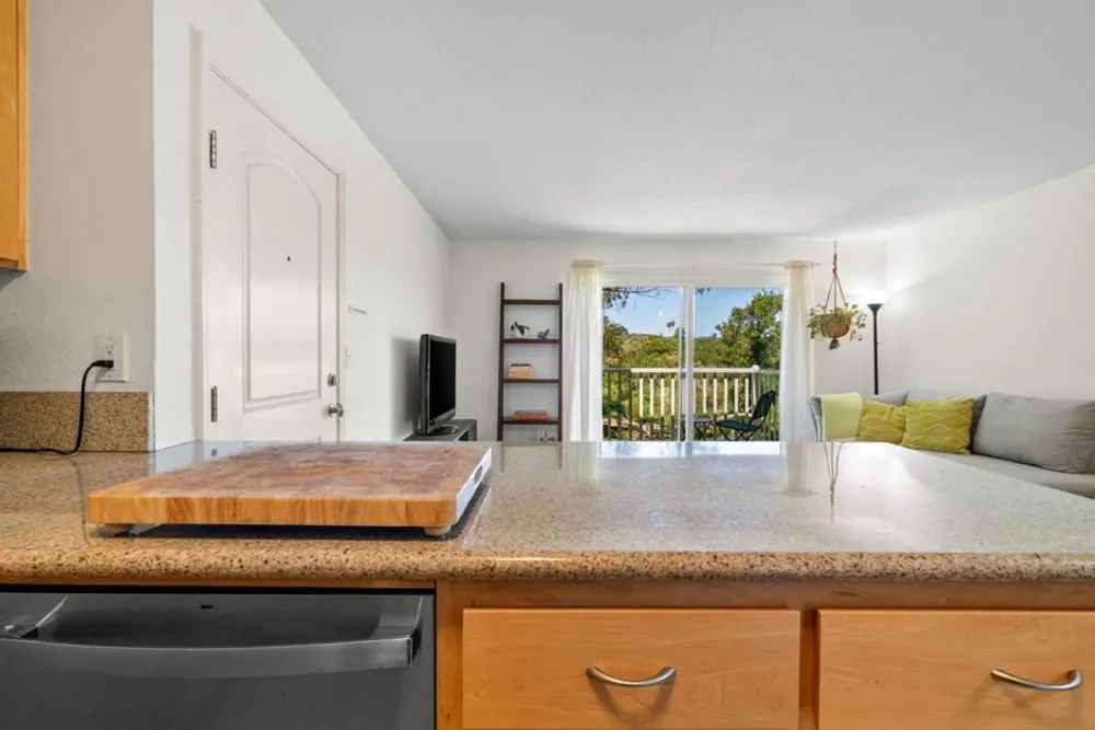 755 14th Avenue #814 Santa Cruz, CA 95062