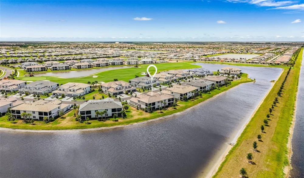 5686 Melbourne Court #7322 Ave Maria, FL 34142