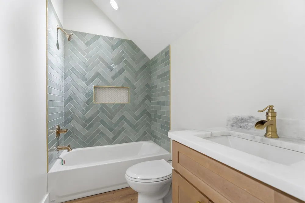 5 Carter Lane Carthage, TN 37030