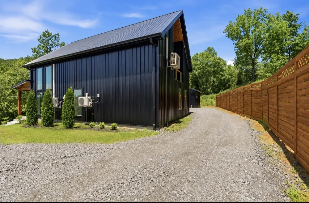 5 Carter Lane Carthage, TN 37030