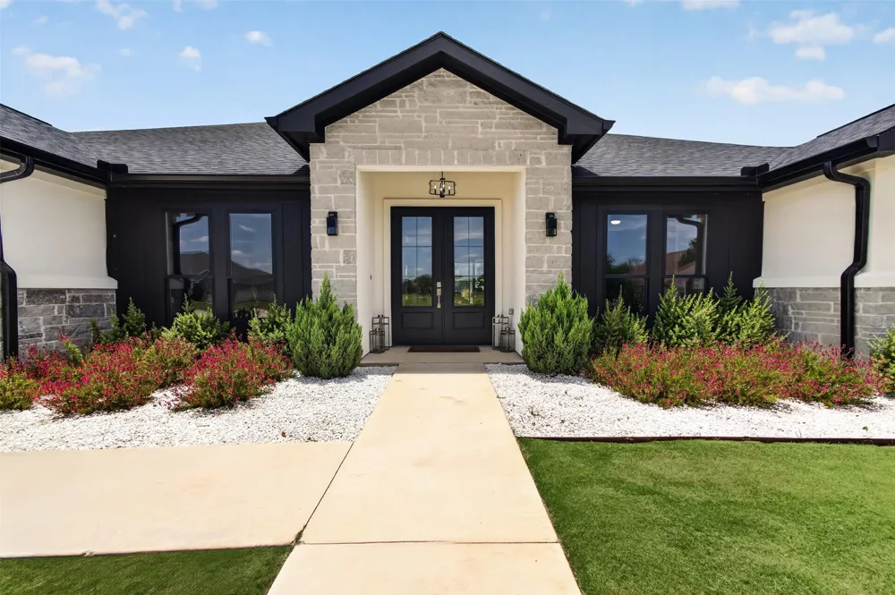 103 Still Meadow Drive Kingsland, TX 78639