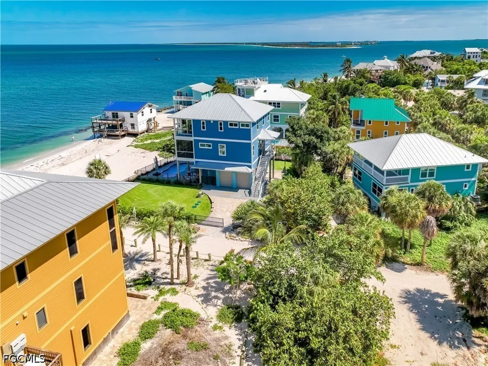 Oro Pesos Lane Upper Captiva, FL 33924