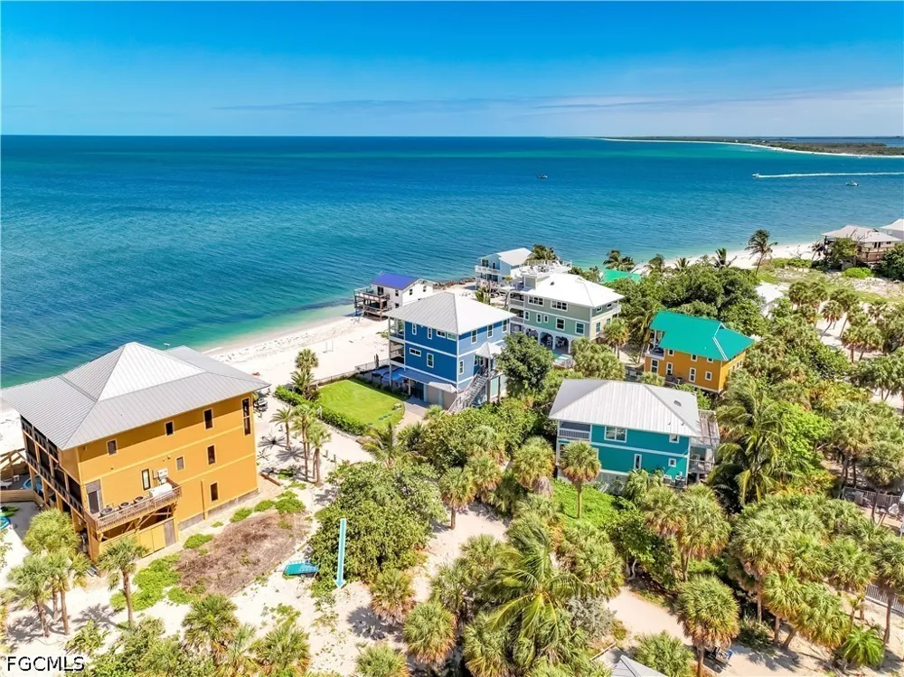 Oro Pesos Lane Upper Captiva, FL 33924