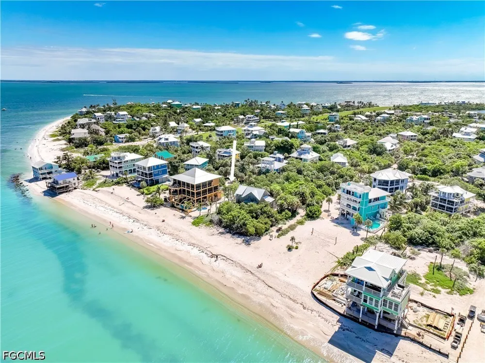 Oro Pesos Lane Upper Captiva, FL 33924