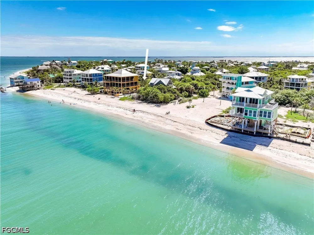 Oro Pesos Lane Upper Captiva, FL 33924