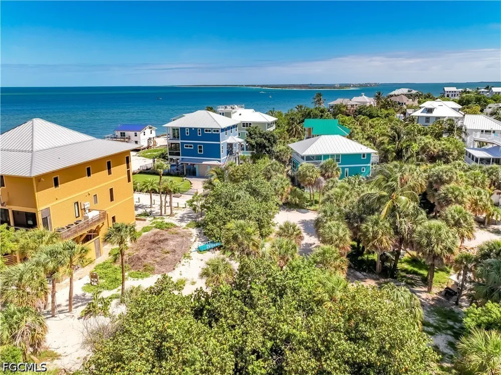 Oro Pesos Lane Upper Captiva, FL 33924