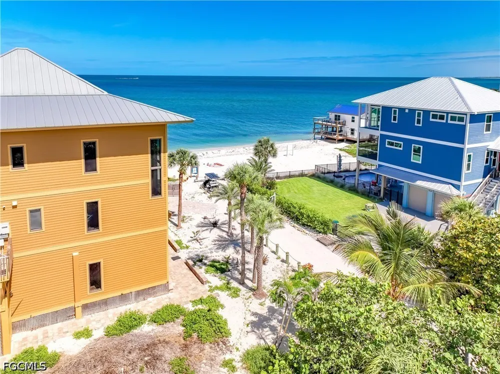 Oro Pesos Lane Upper Captiva, FL 33924