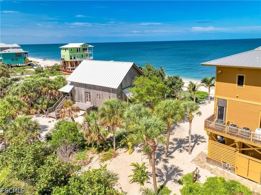 Oro Pesos Lane Upper Captiva, FL 33924
