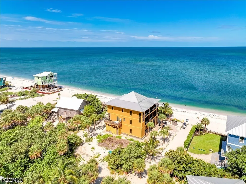 Oro Pesos Lane Upper Captiva, FL 33924