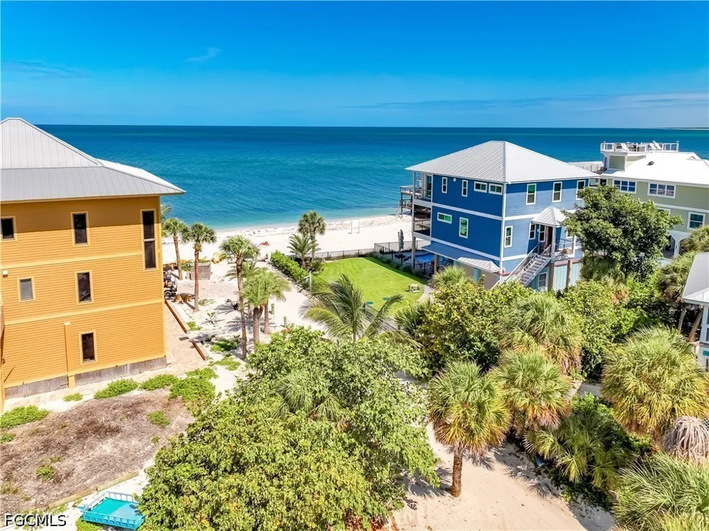 Oro Pesos Lane Upper Captiva, FL 33924