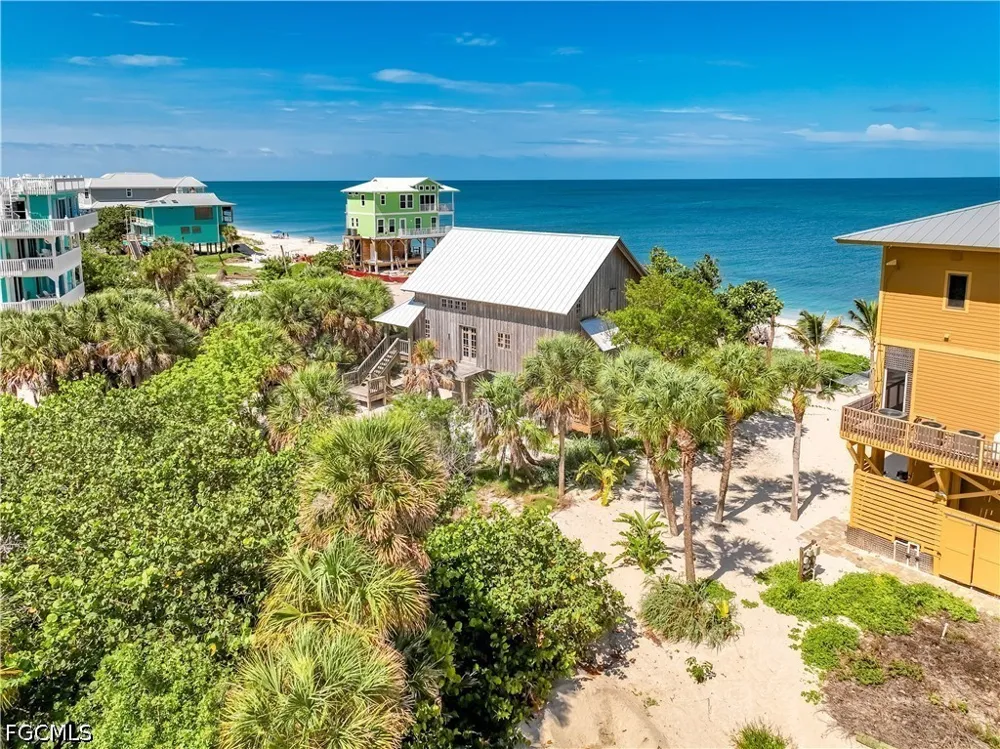 Oro Pesos Lane Upper Captiva, FL 33924