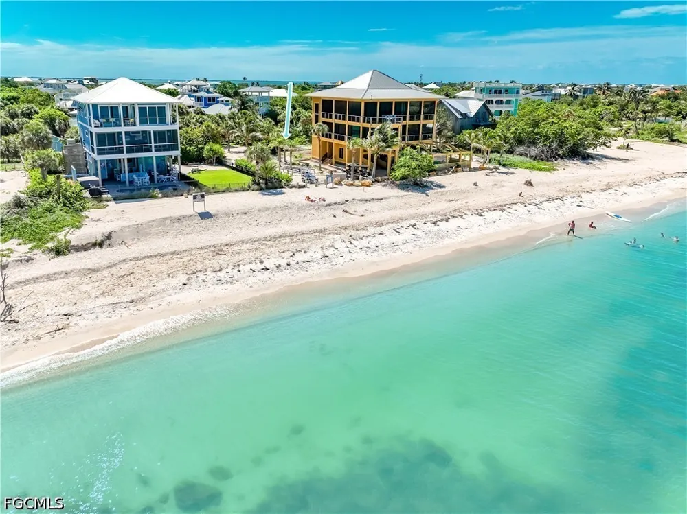 Oro Pesos Lane Upper Captiva, FL 33924