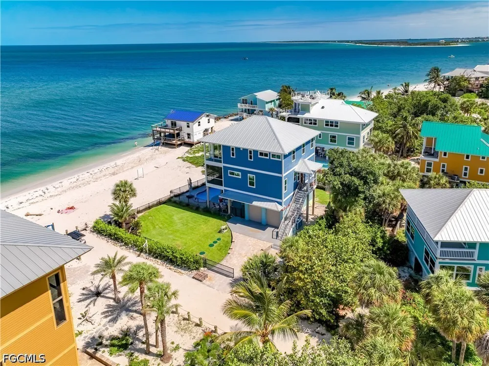 Oro Pesos Lane Upper Captiva, FL 33924