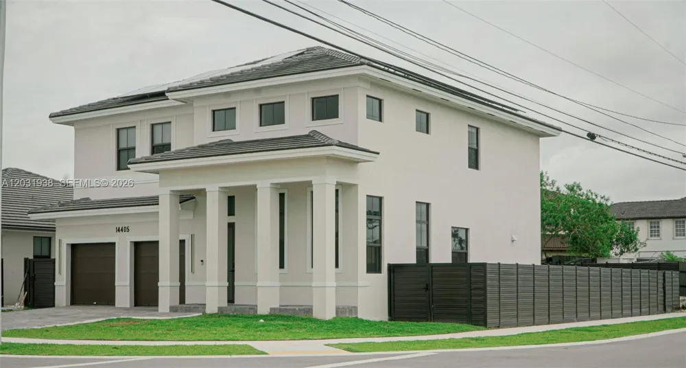 14405 SW 13th Ter Miami, FL 33184