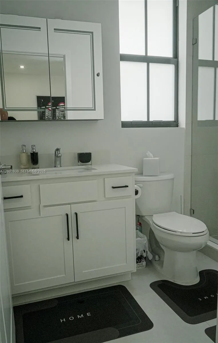 14405 SW 13th Ter Miami, FL 33184