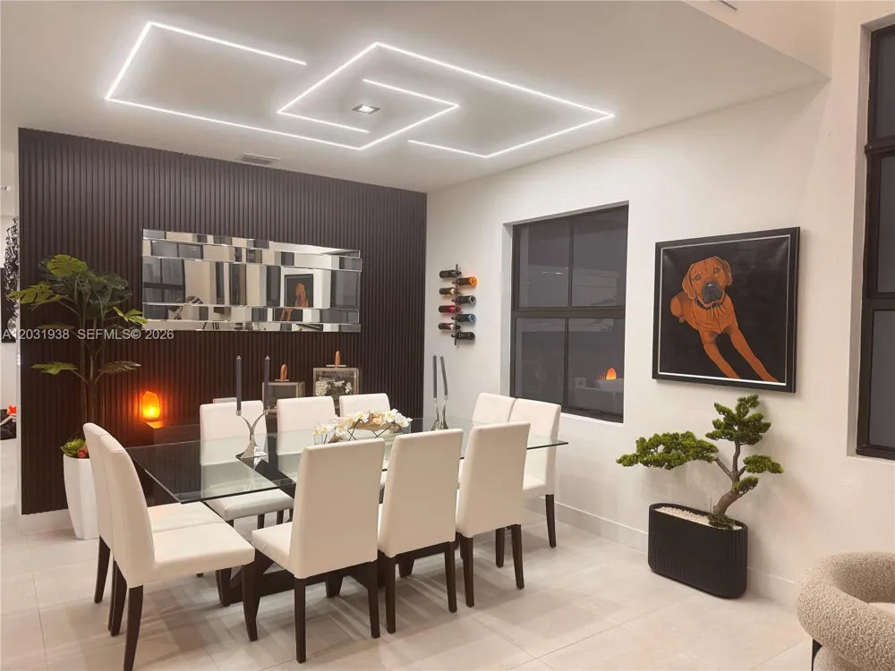 14405 SW 13th Ter Miami, FL 33184