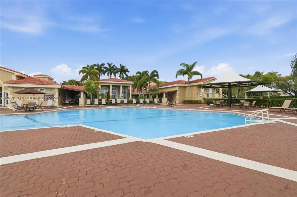 2614 SE 21st Ct #201-B Homestead, FL 33035