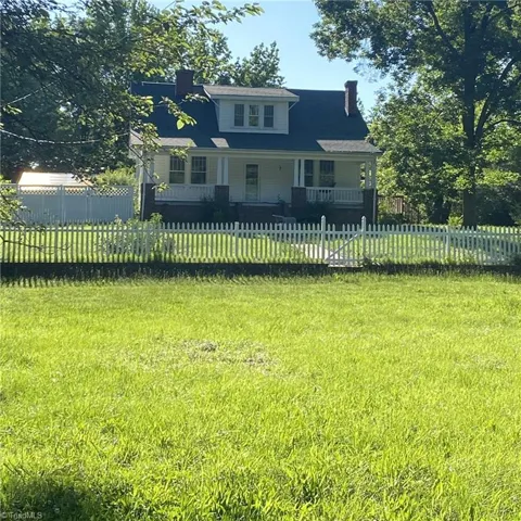 363 Periwinkle Road