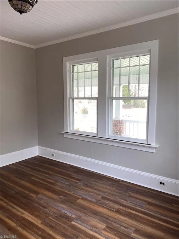 363 Periwinkle Road Eden, NC 27288