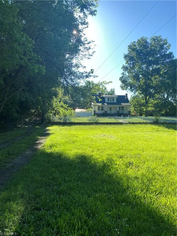 363 Periwinkle Road Eden, NC 27288