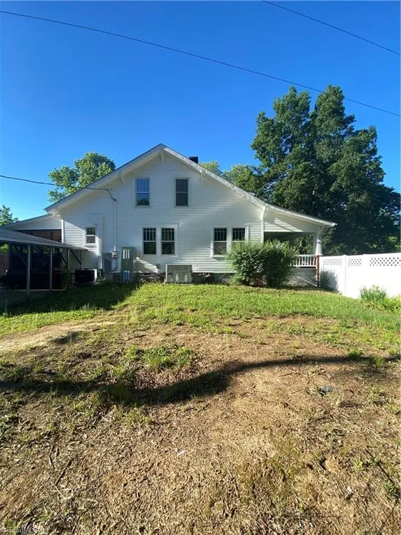 363 Periwinkle Road Eden, NC 27288
