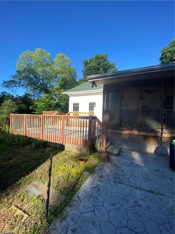 363 Periwinkle Road Eden, NC 27288