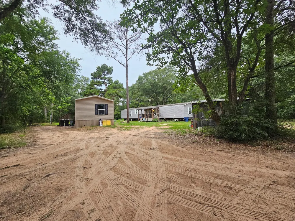 10299 Cox Lane Plantersville, TX 77363