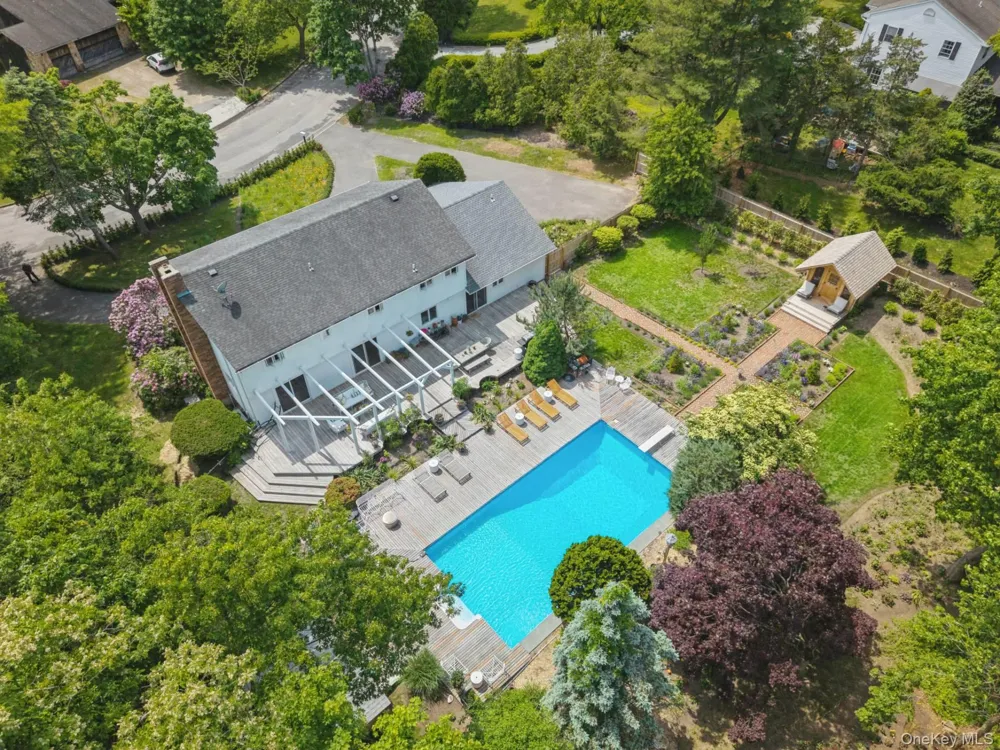 3 Mooring Drive Bellport, NY 11713