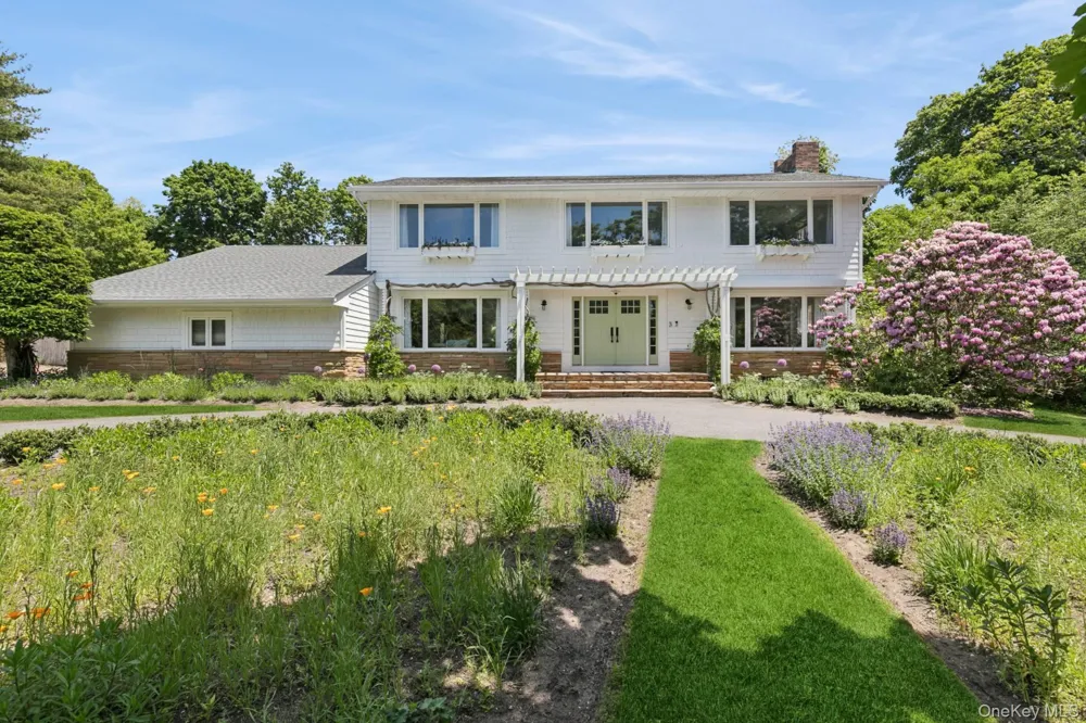 3 Mooring Drive Bellport, NY 11713