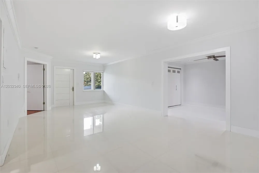 5412 NW 192nd Ln Miami Gardens, FL 33055