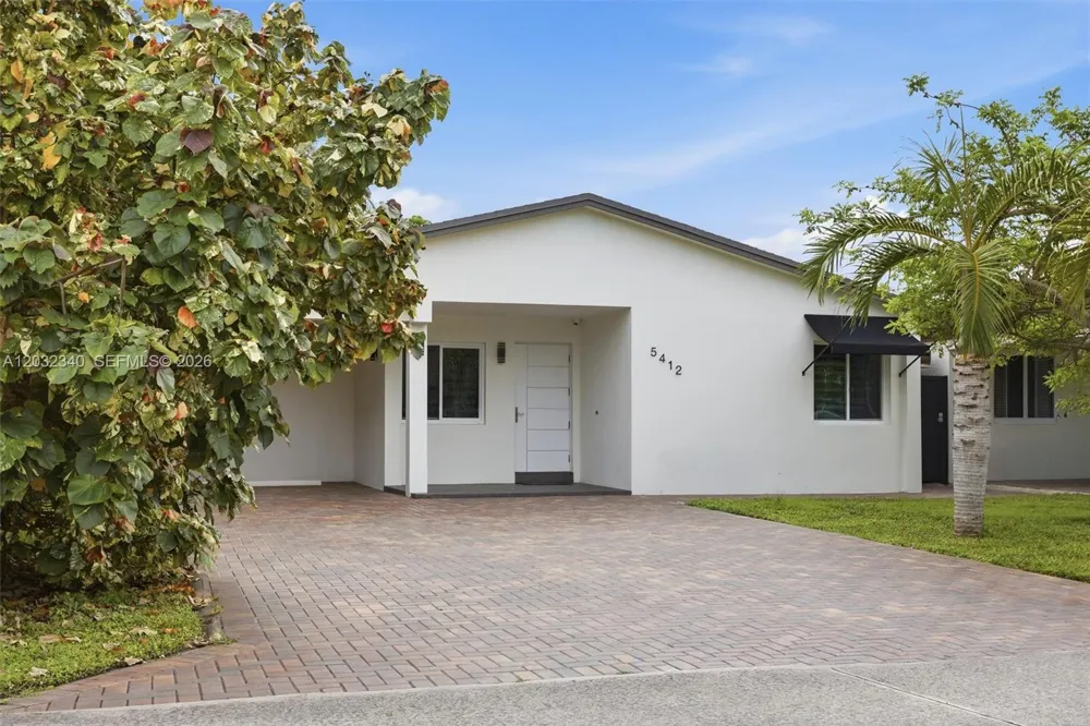 5412 NW 192nd Ln Miami Gardens, FL 33055