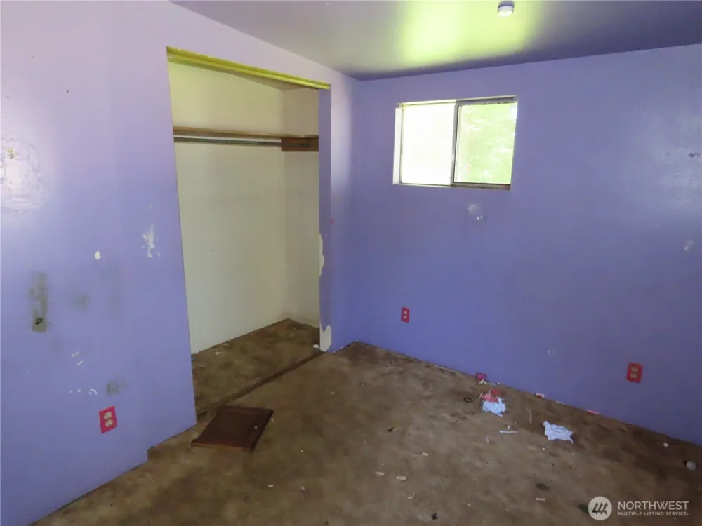 1047 Pine Street Grayland, WA 98547