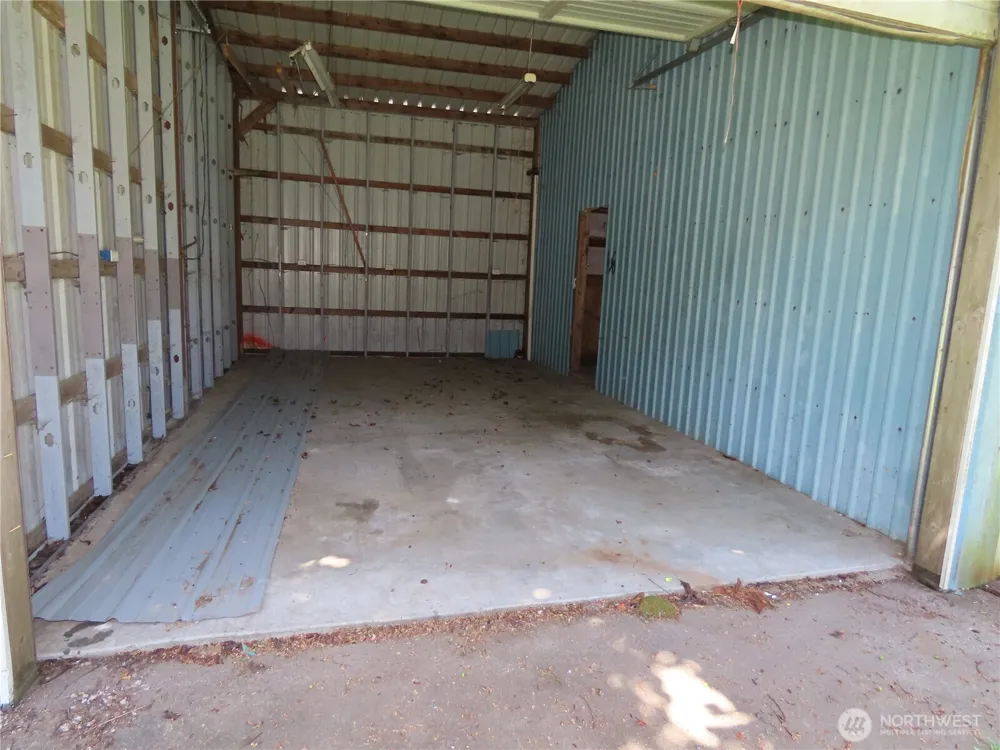 1047 Pine Street Grayland, WA 98547