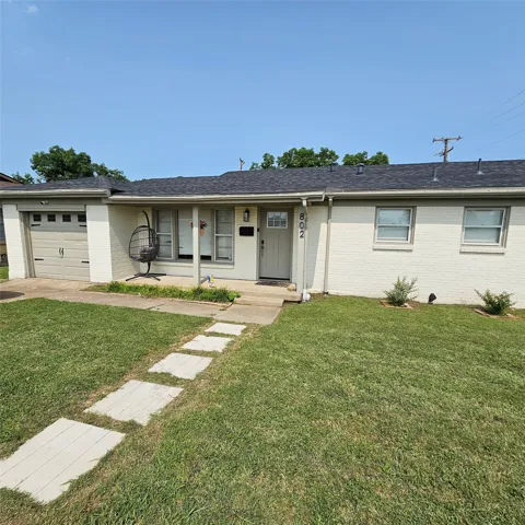 802 Brown Trail
