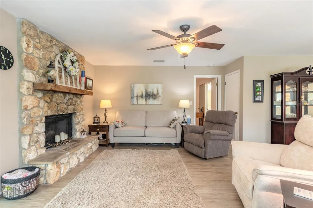 160 MAGNOLIA LOOP Port Orange, FL 32128