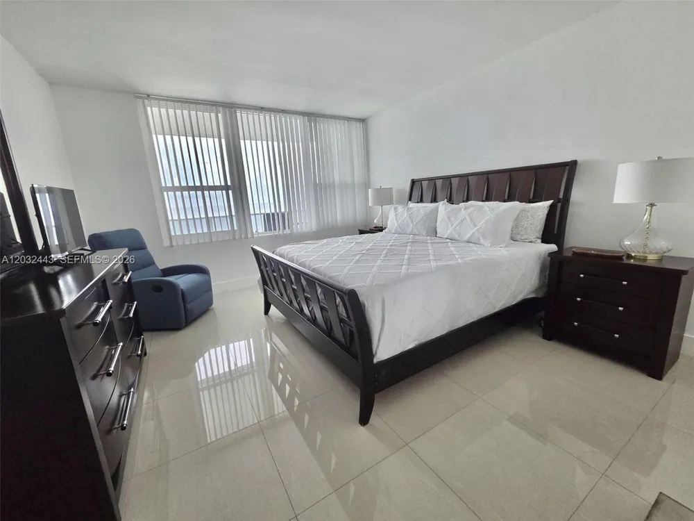 3505 S Ocean Dr #PH-6 Hollywood, FL 33019