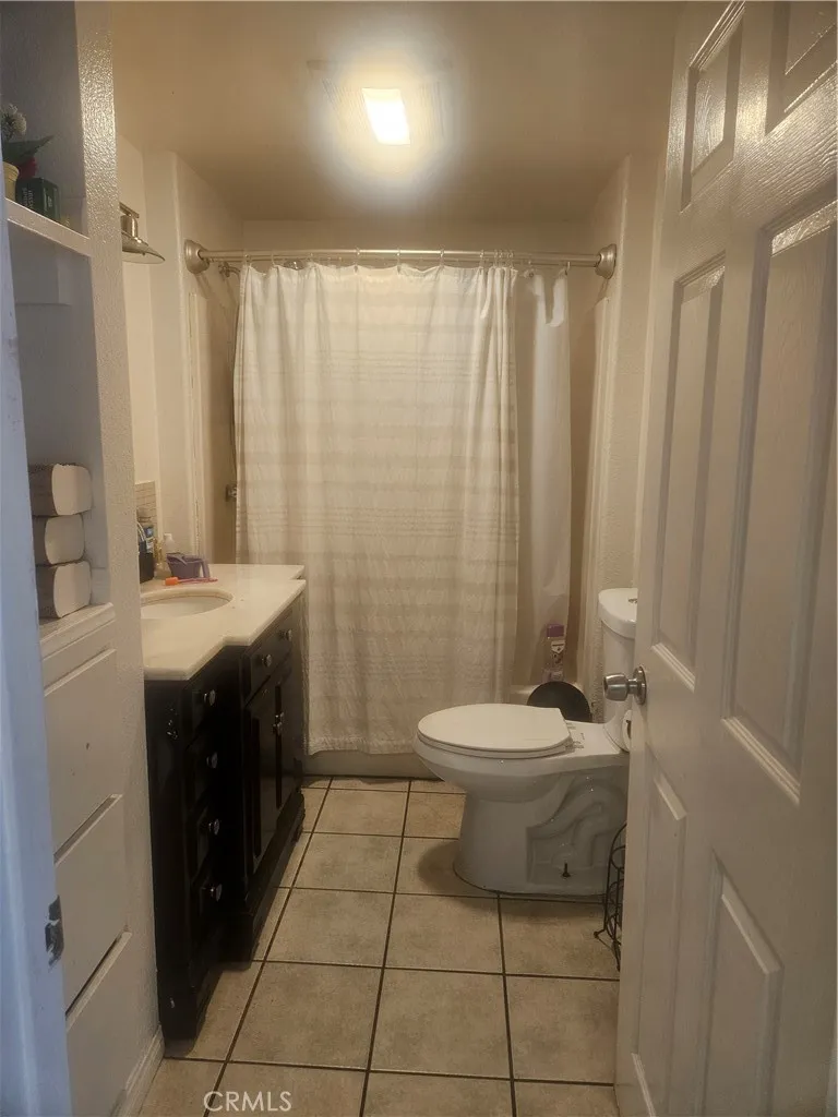 4921 W 104Th St Inglewood, CA 90304