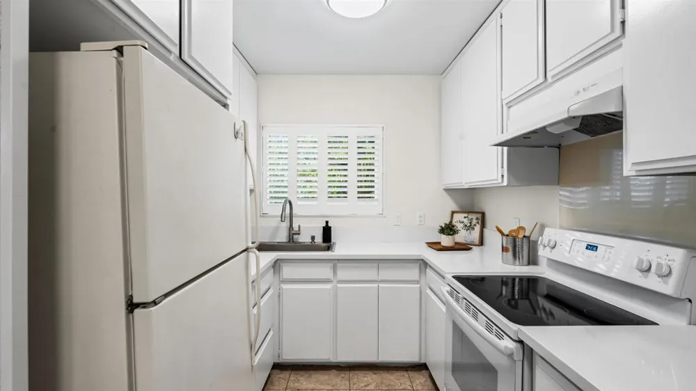 4180 Cleveland Ave #14 San Diego, CA 92103