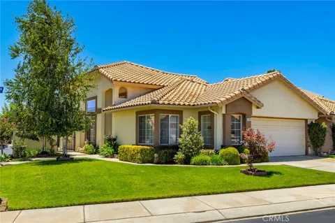 886 OAKLAND HILLS