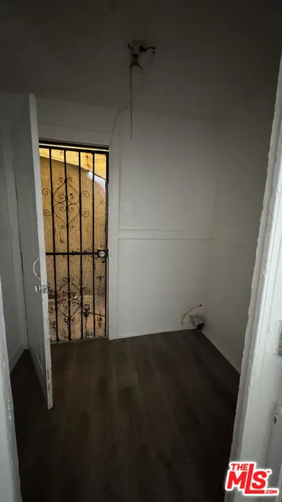 8806 Beach Street #8806 Los Angeles, CA 90002